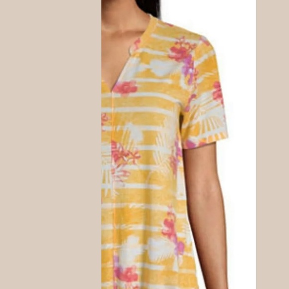 Saint John's Bay Active  Short Sleeve T-Shirt XXL - Picture 3 of 5